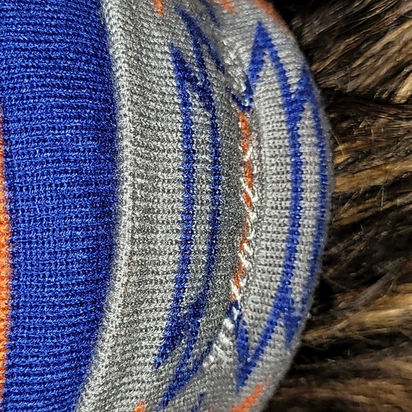 New York Knicks. Mitchell and Ness. Poof ball beanie. NBA. One size fits all. - Picture 4 of 8